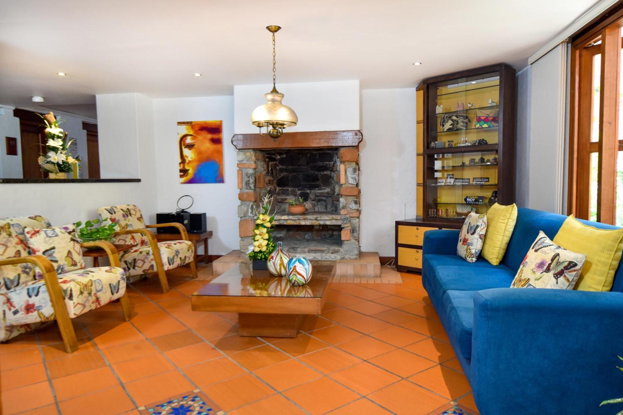 La Campana Hotel Boutique Меделин Екстериор снимка