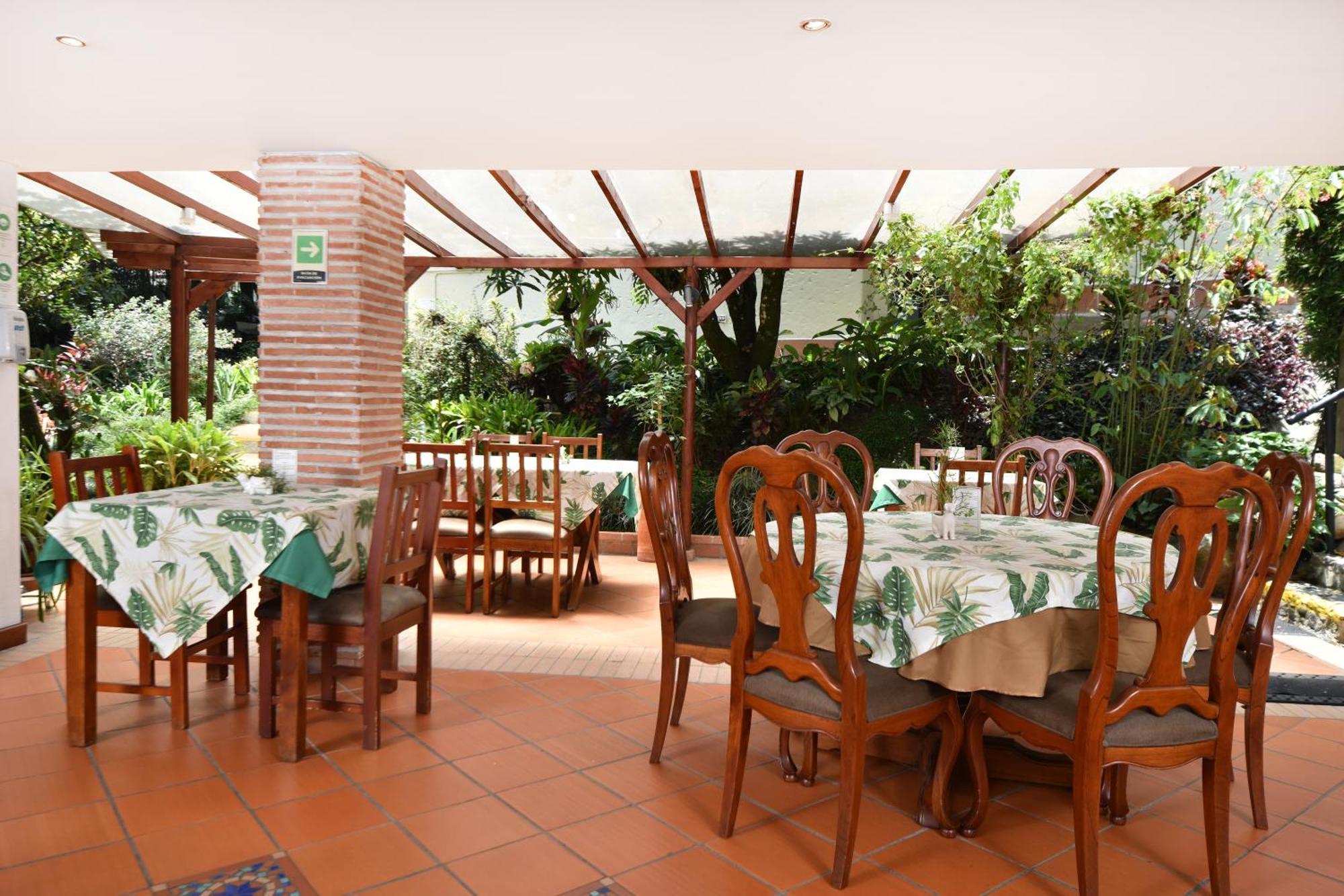 La Campana Hotel Boutique Меделин Екстериор снимка